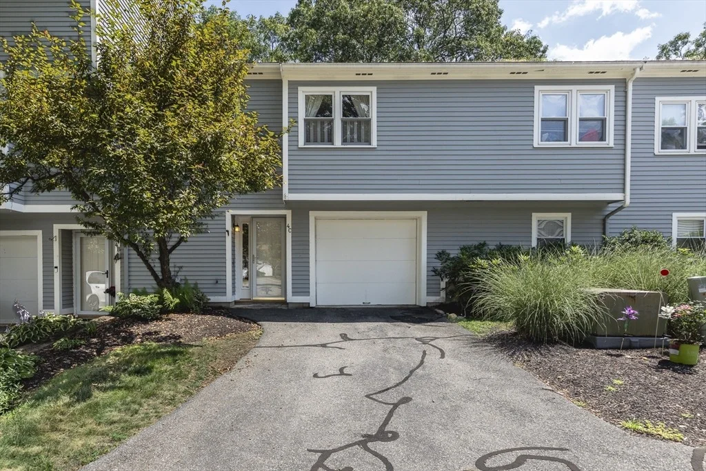 Photo of Unit C at 4 Arnold Drive
