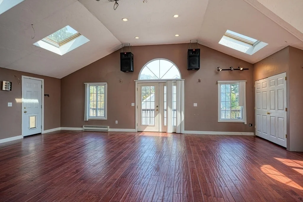 Photo of 315 Central St