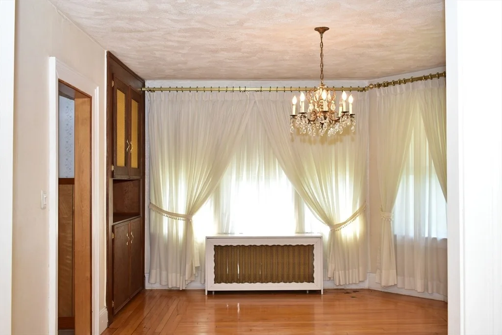 Photo of 30 Troy St