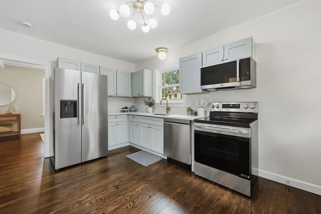 Photo of 365 Lake Avenue