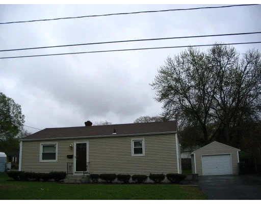 Photo of 59 Redfern Dr