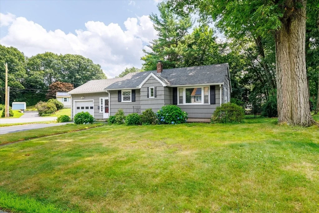 Photo of 1 Melba Ave