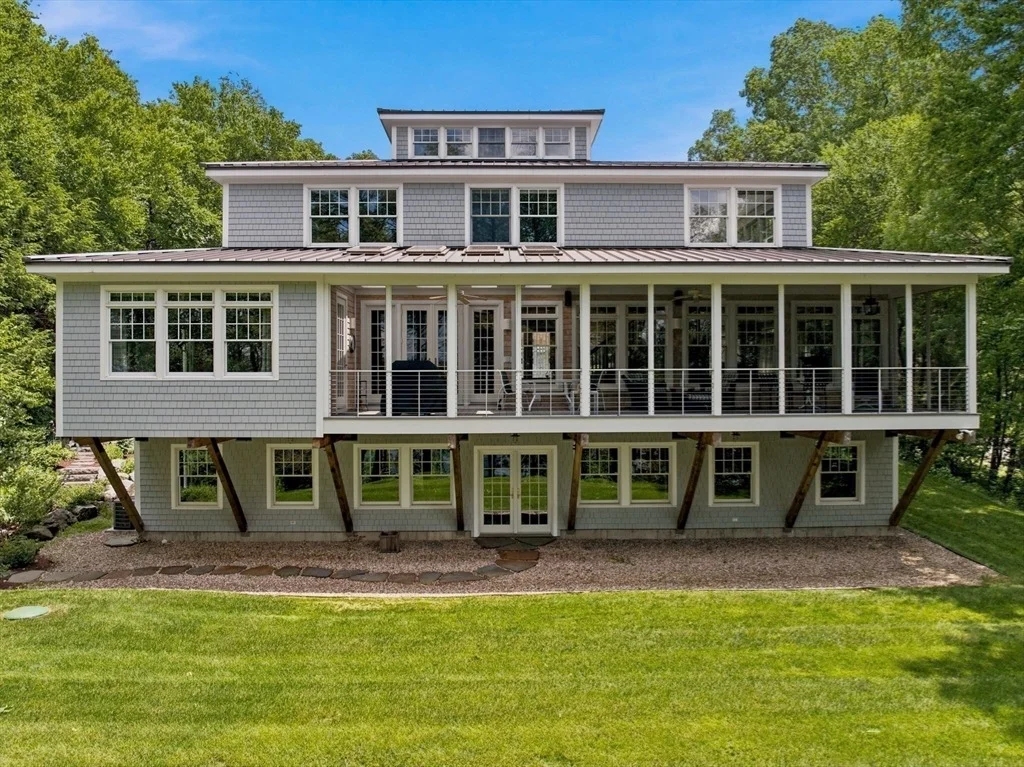 Photo of 70 Warren Ave