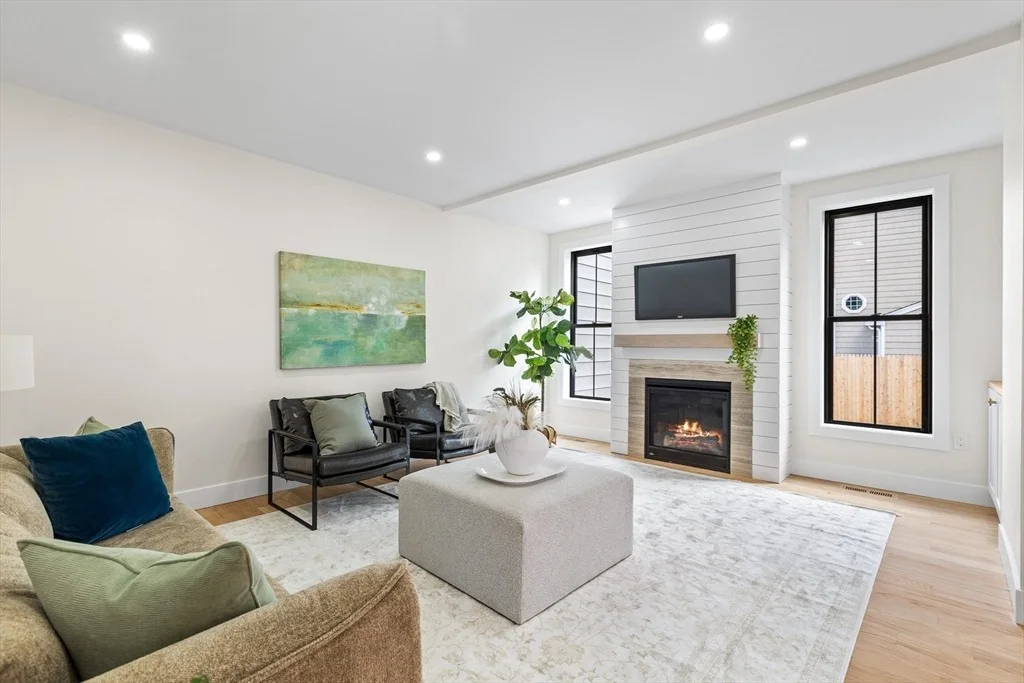 Photo of 62 Deering Street