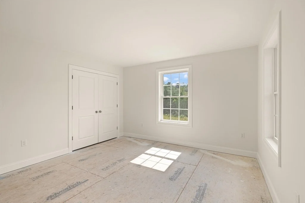 Photo of 66 3 Parish Rd