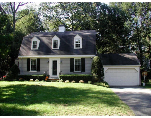 Photo of 50 Earle Rd