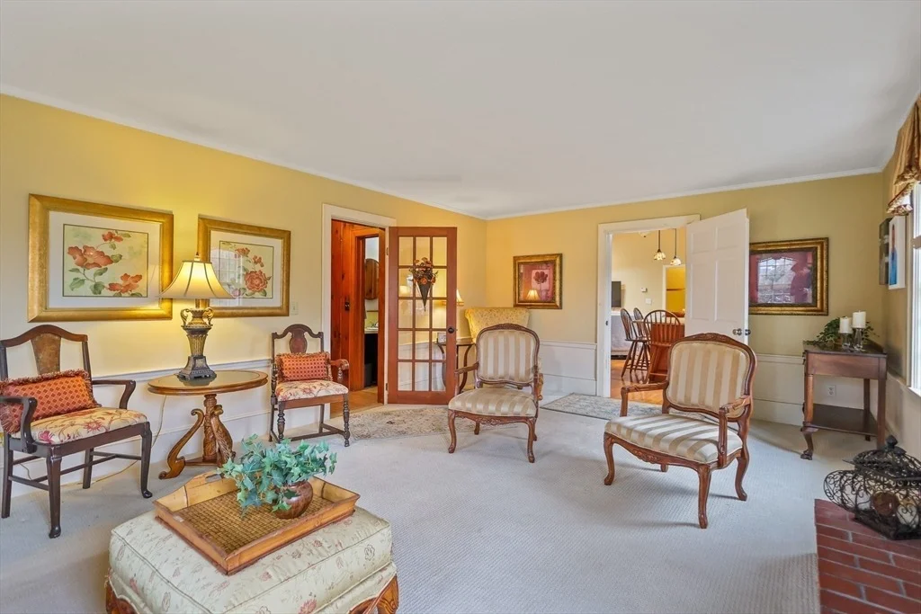 Photo of 15 Cedarcrest Lane