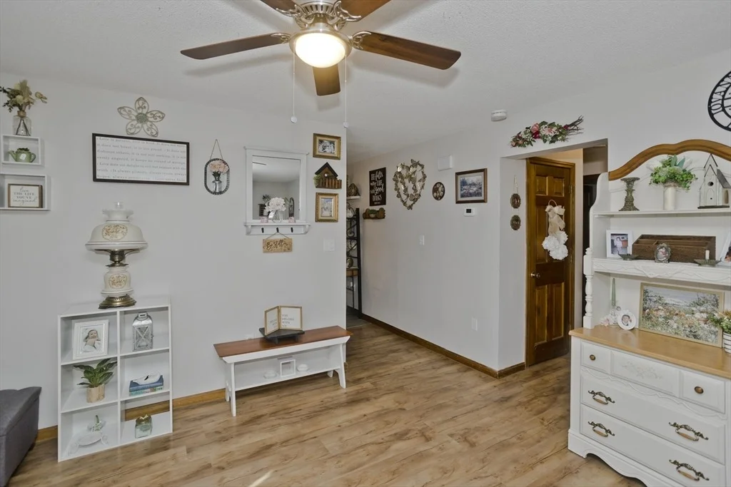 Photo of Unit A at 15 Castlegate Dr