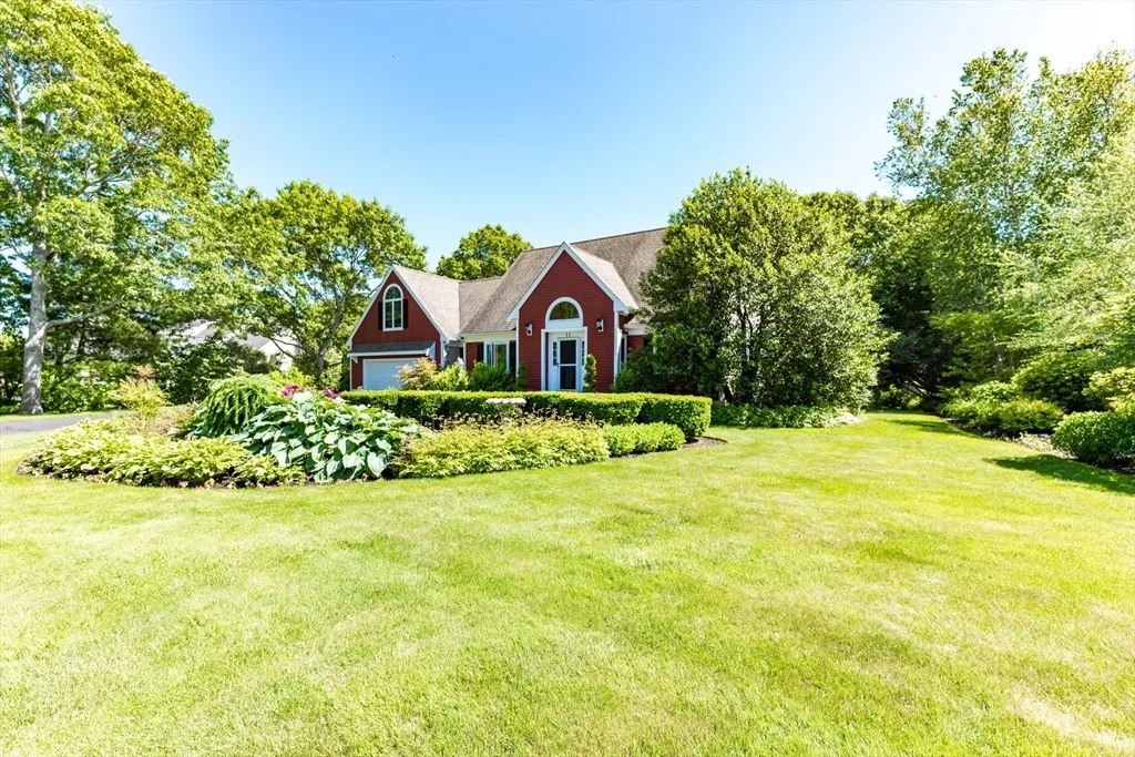 Photo of 11 Polaris Dr