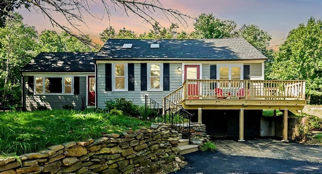 Photo of 49 Smith Hanson Rd