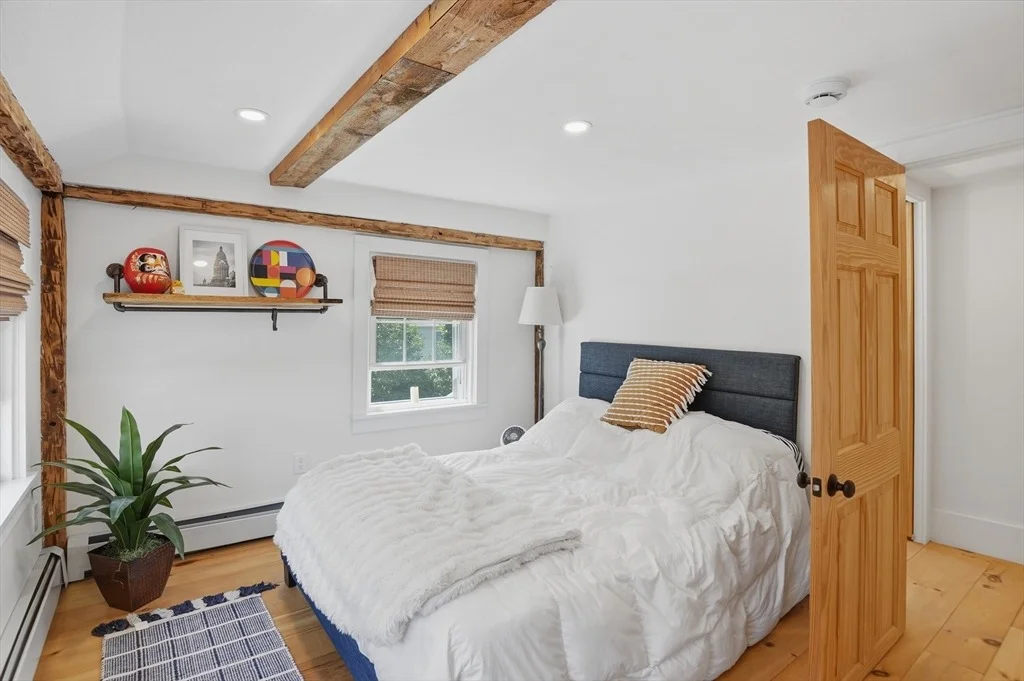 Photo of 12 Bacon St