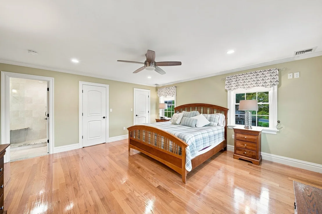 Photo of 5 Dell Ave