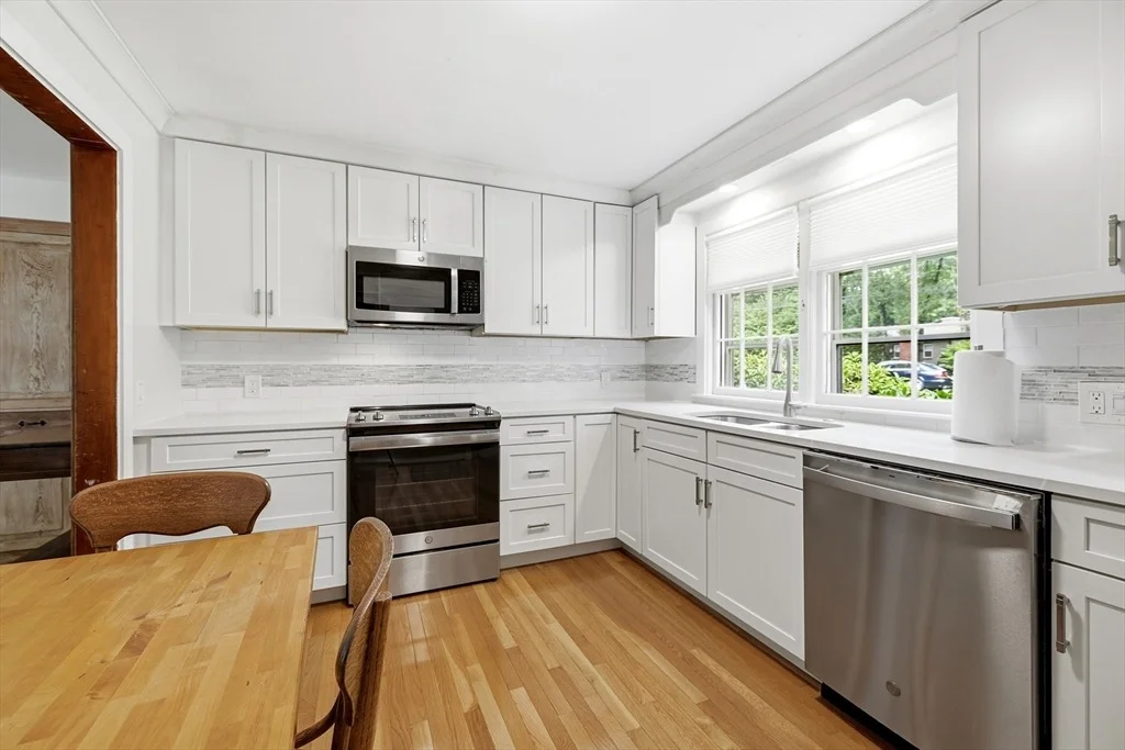Photo of 18 Red Gate Ln