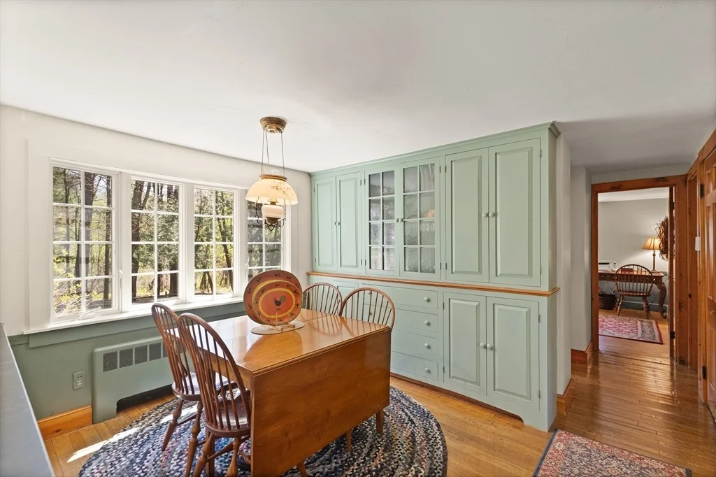 Photo of 11 Hemlock