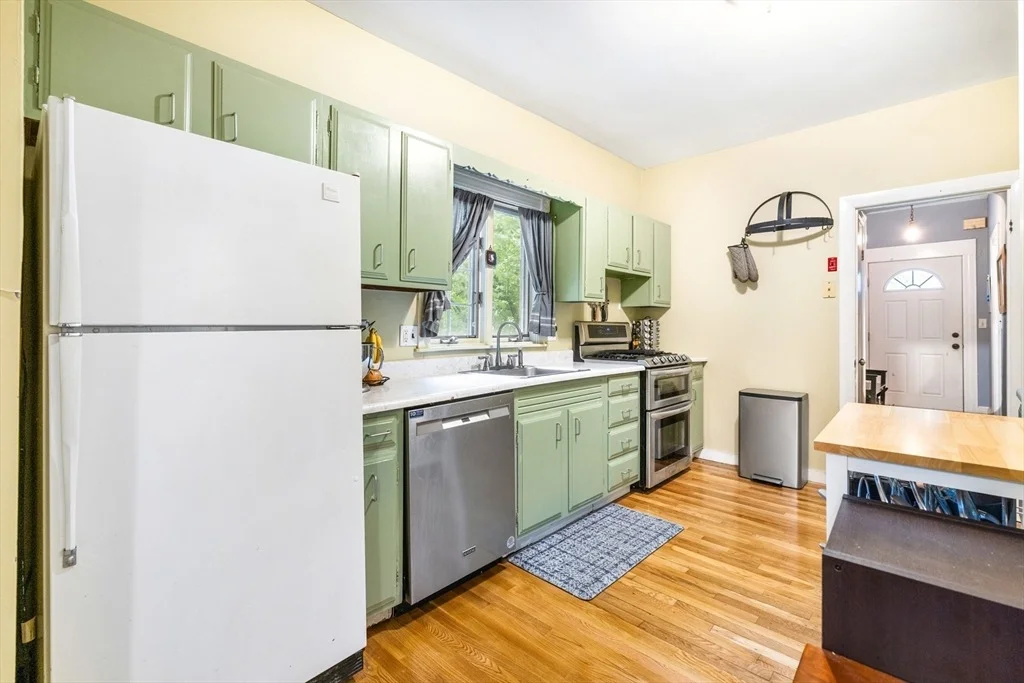 Photo of 9 Hall St.