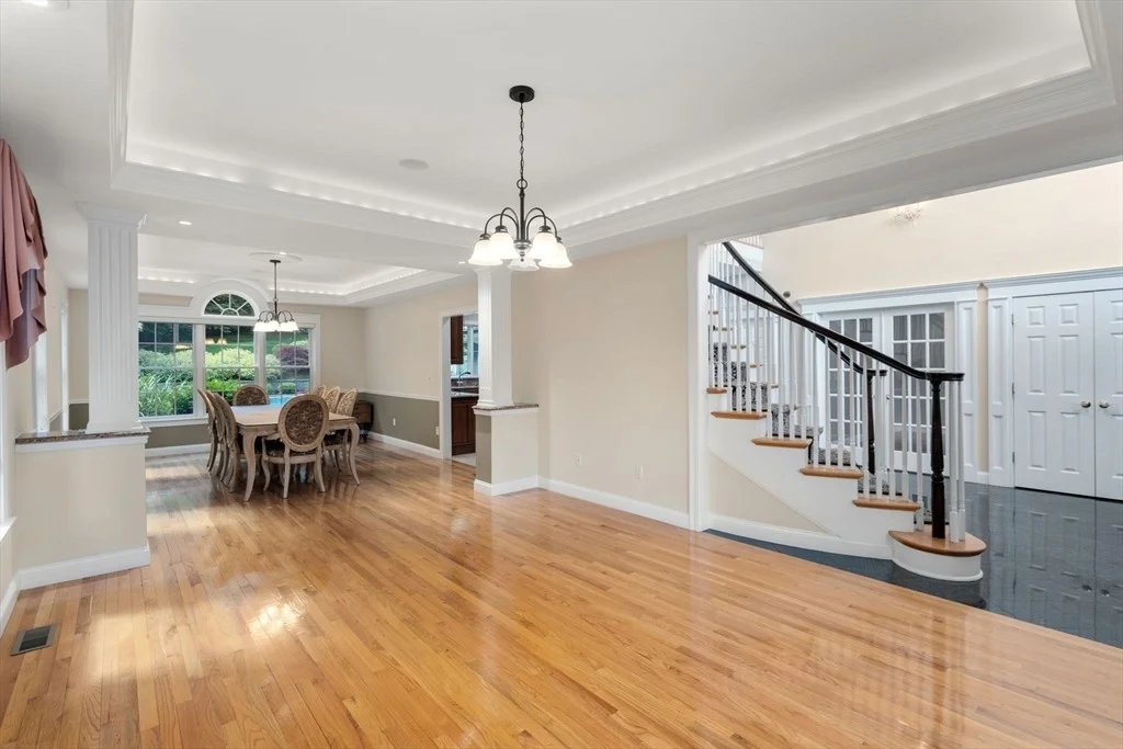 Photo of 253 Cranbrook Dr