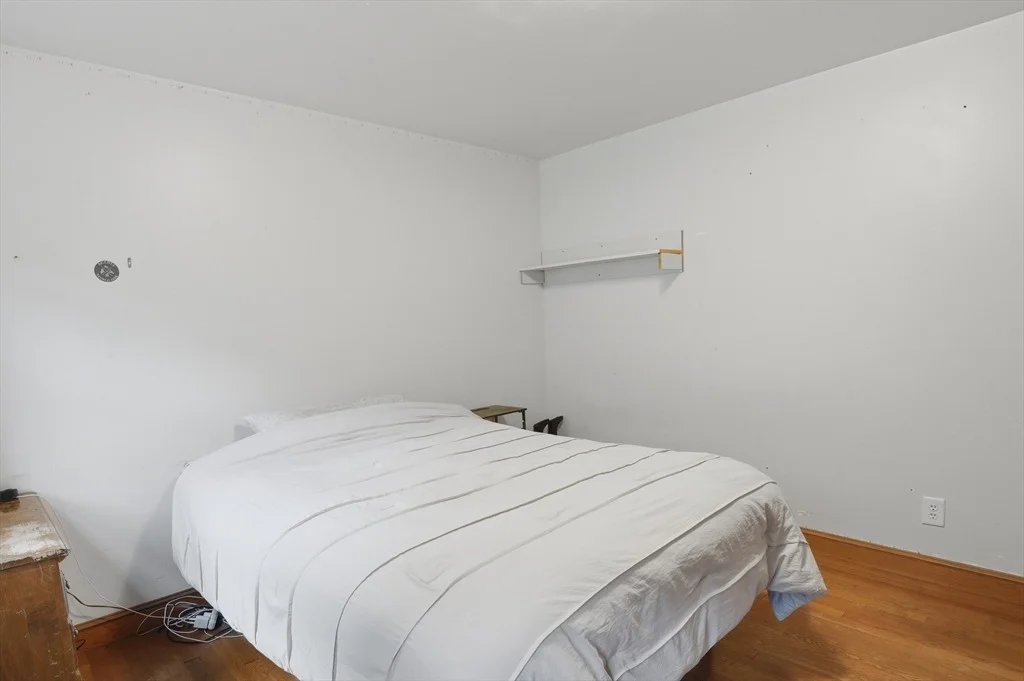 Photo of 158 Oakham Road