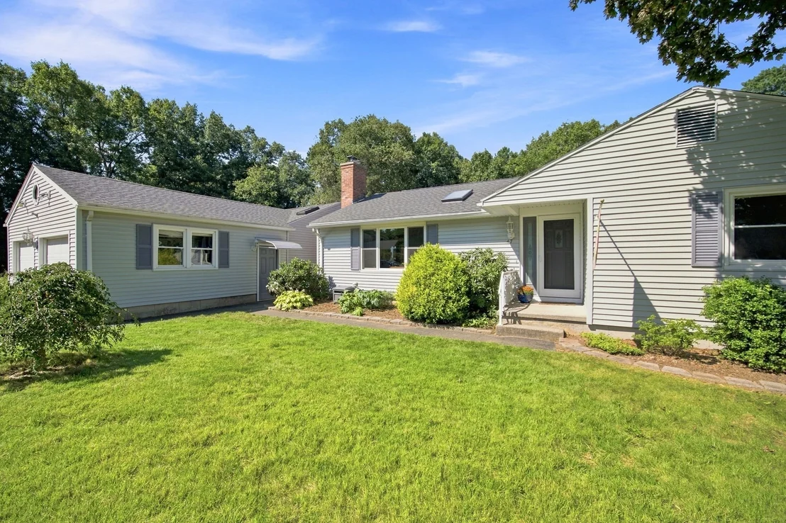 Photo of 47 Overlook Dr