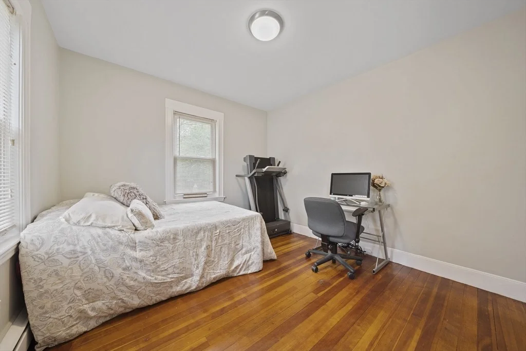 Photo of 93 Cross St
