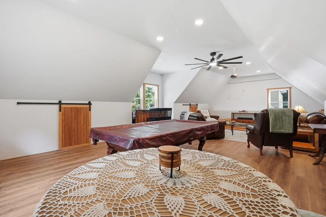 Photo of 6 Brittany Dr