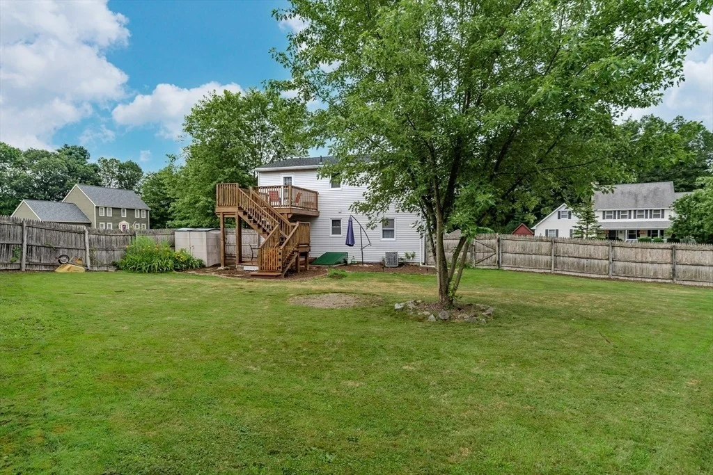 Photo of 43 Elaine Dr