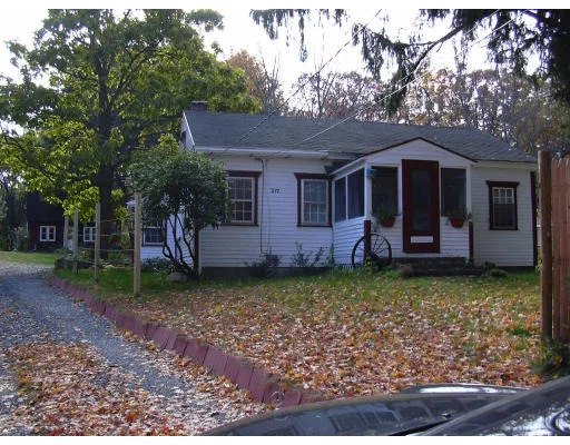 Photo of 272 Great Road