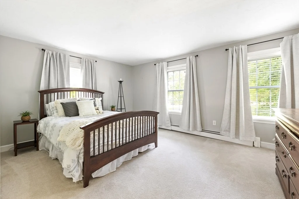 Photo of 10 Winston Rd.