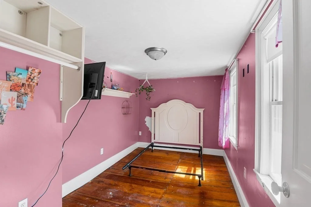 Photo of 231 West Main St
