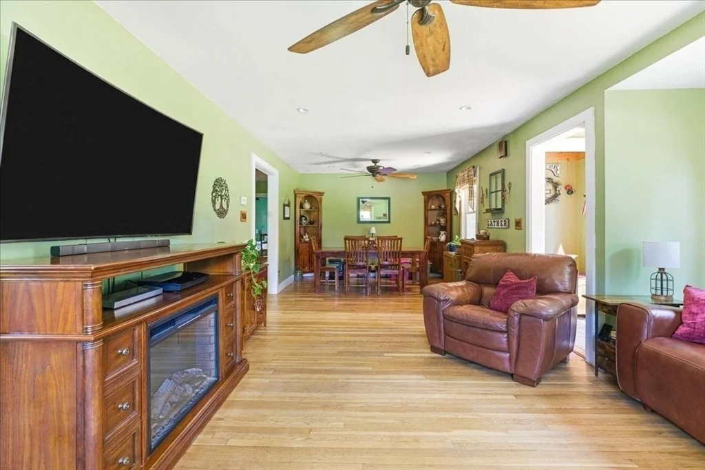 Photo of 179 Rowayne Park