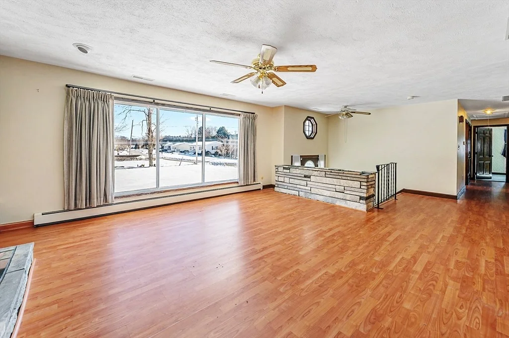 Photo of 123 Flower Lane