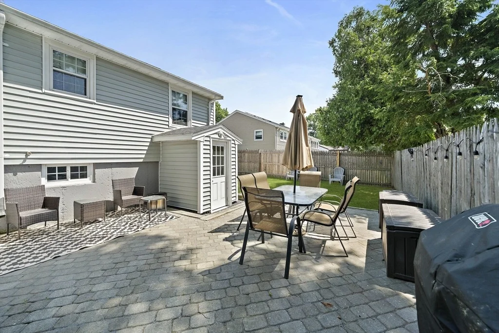 Photo of 33 Bartlett Rd