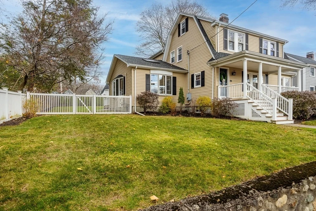 Photo of 89 Grand Street