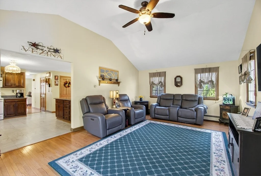 Photo of 302 Ash St