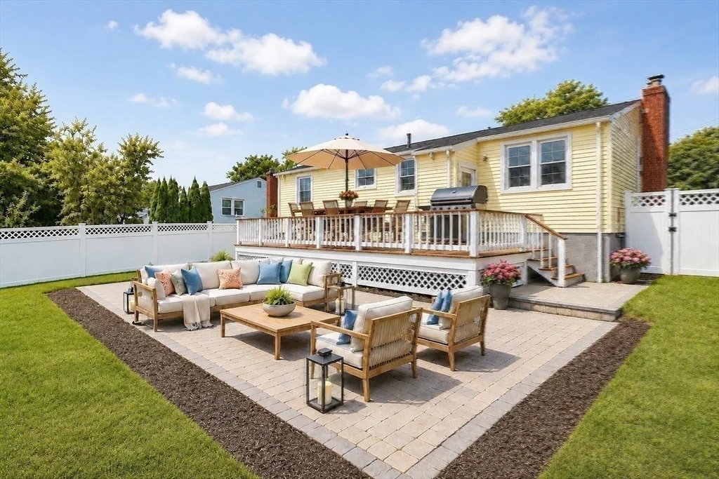 Photo of 120 Kingston Road