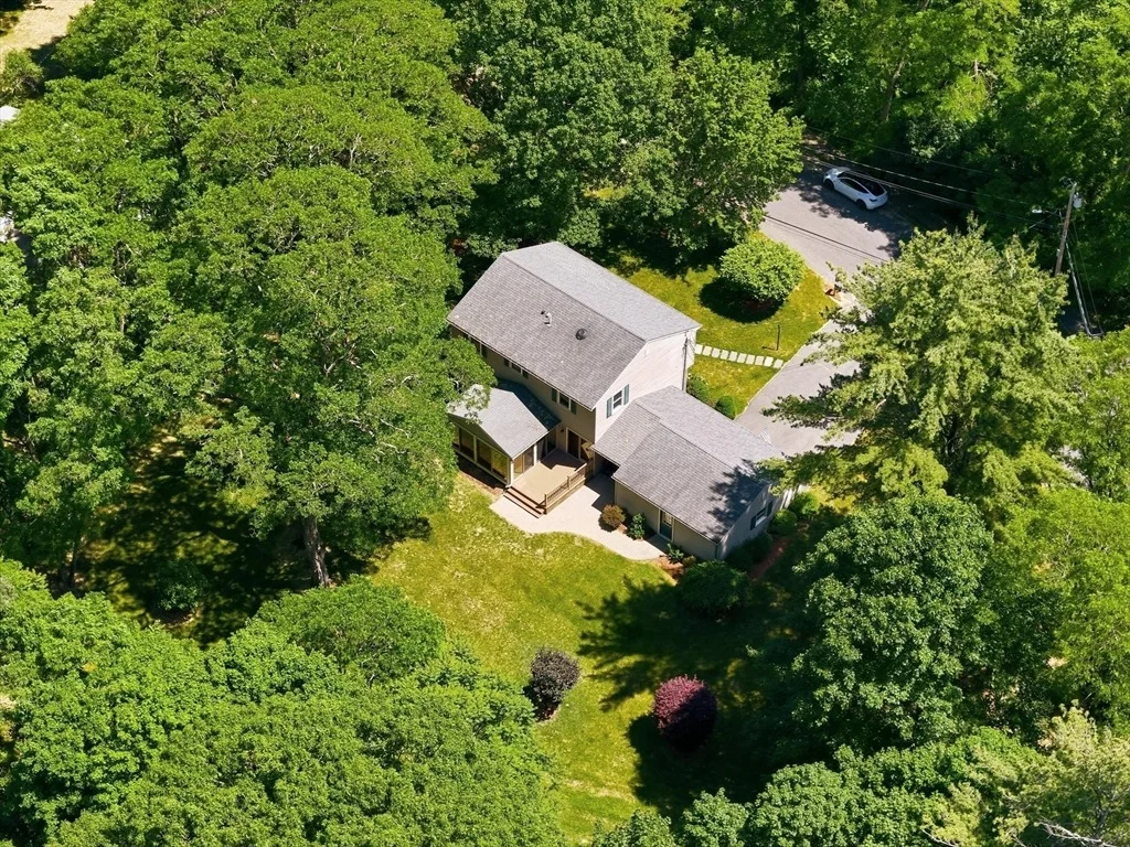 Photo of 2 Whiting Road