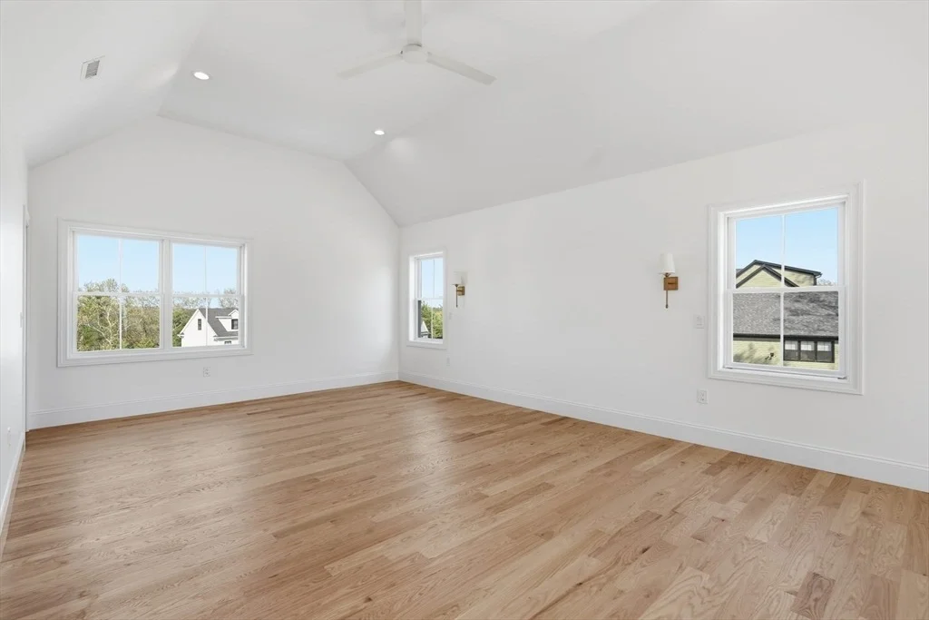 Photo of 16 Couture Way