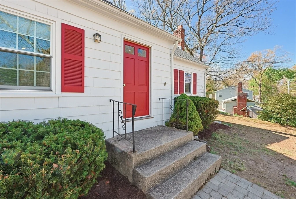 Photo of 6 Hillside Road