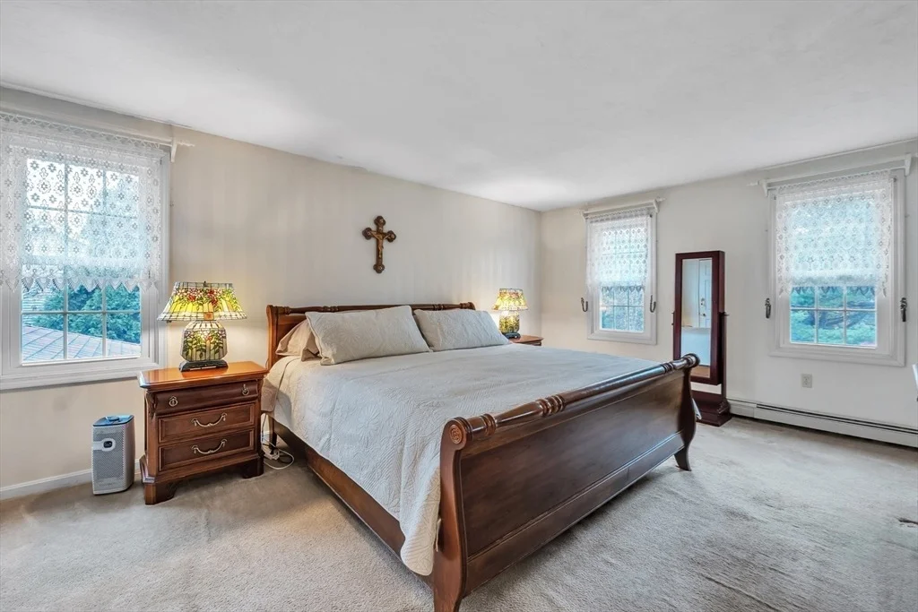 Photo of 143 Charlton Rd