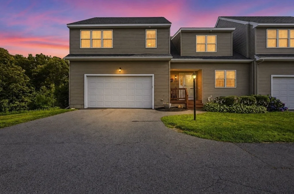 Photo of Unit 129 at 129 Ariel Circle