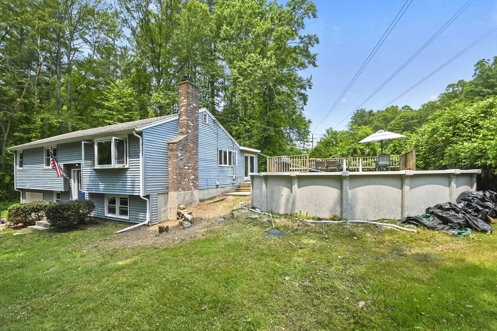 Photo of 175 Armsby Road