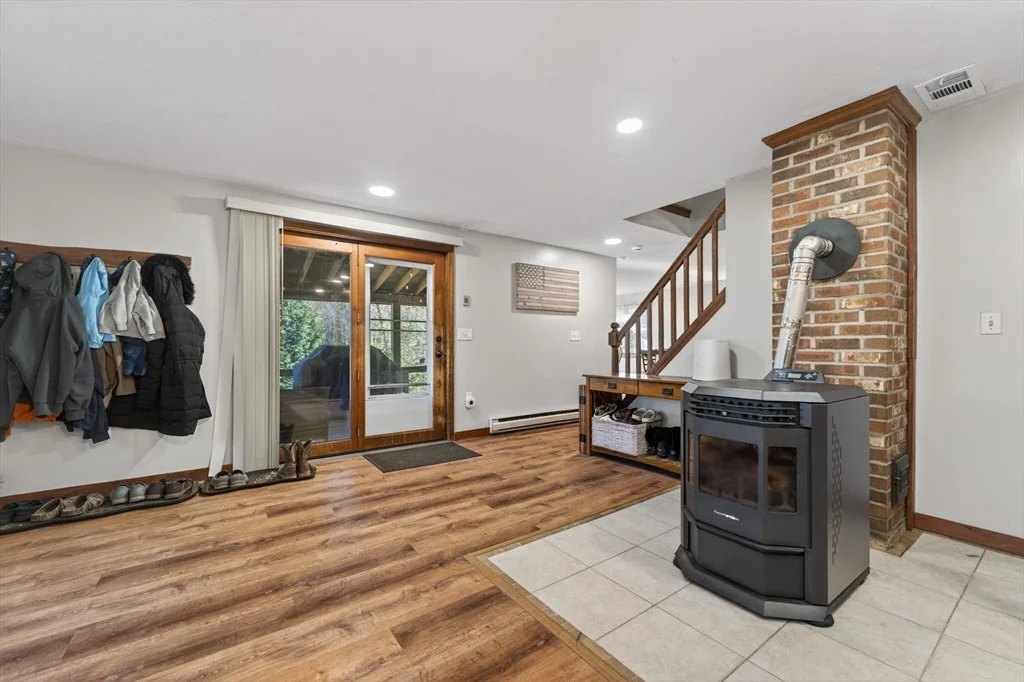 Photo of 156 Wales Rd