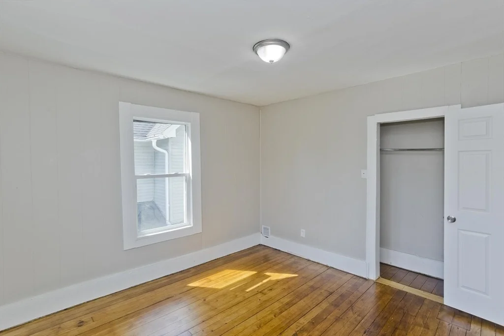 Photo of 30 Hawthorne St
