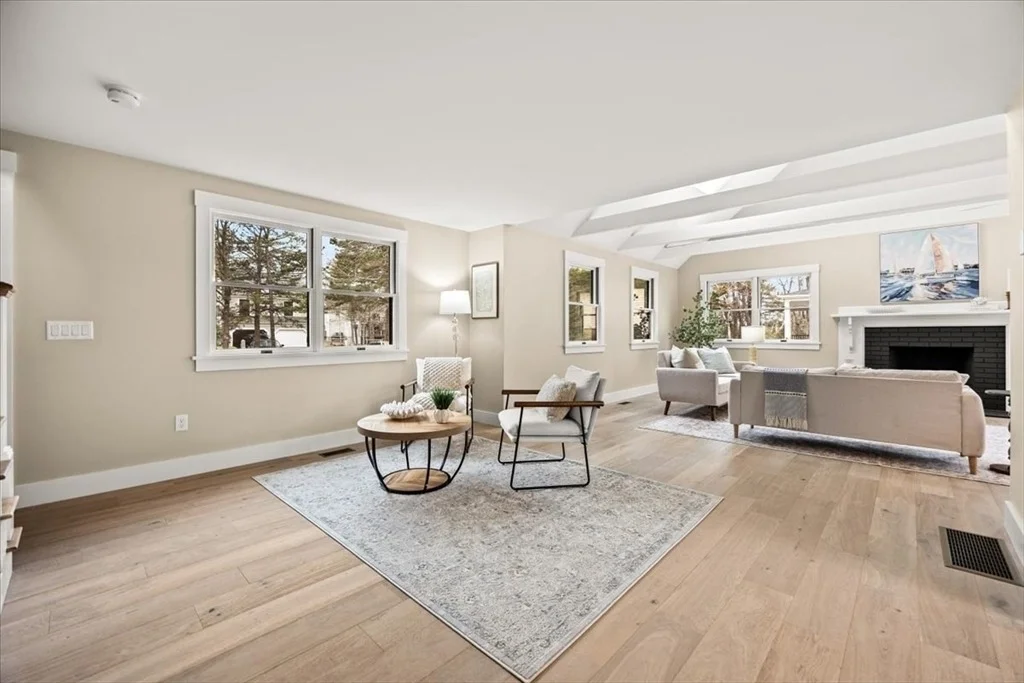 Photo of 67 Whippoorwill Cir