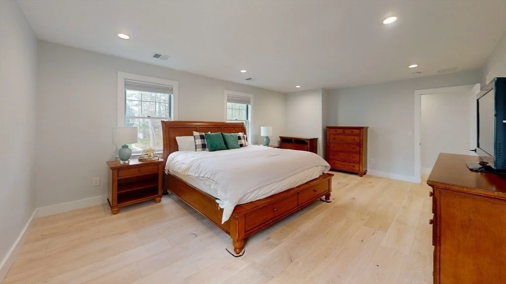 Photo of 4 Lincoln Ct