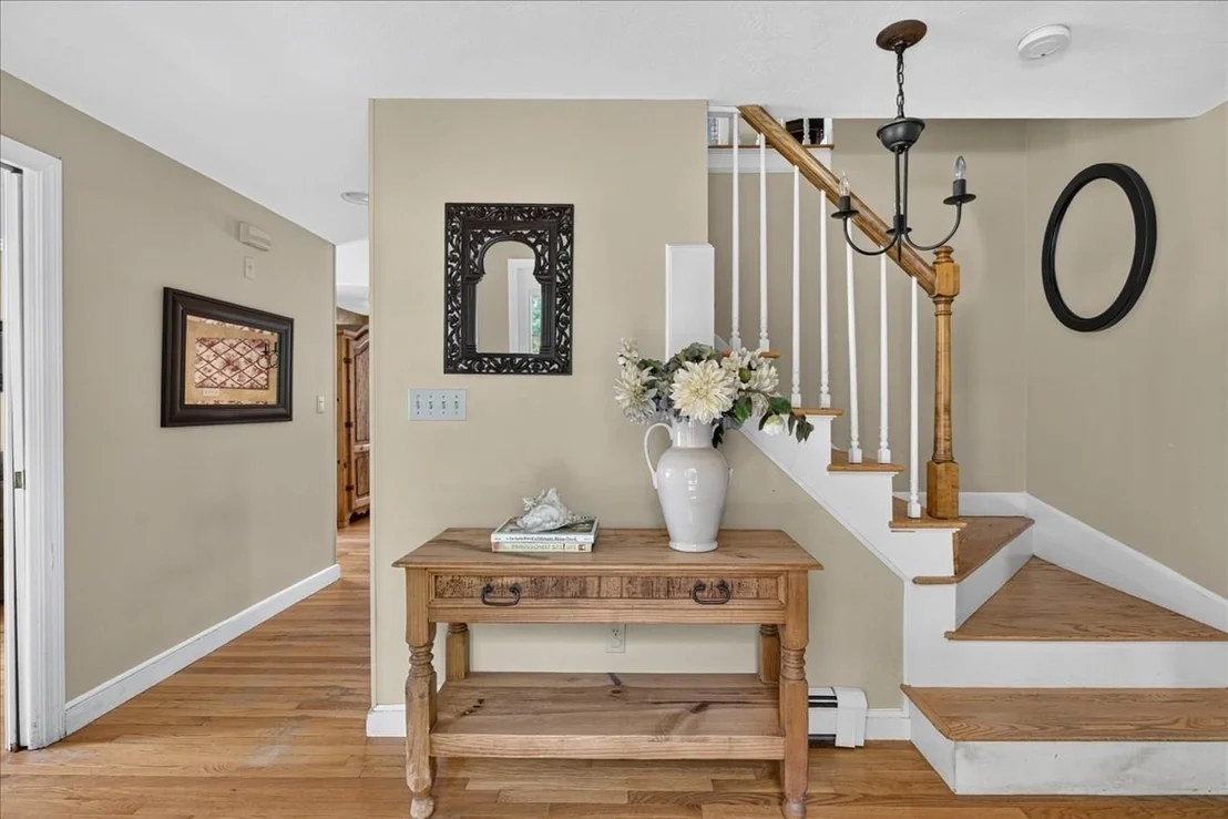 Photo of 20 Tara Dr