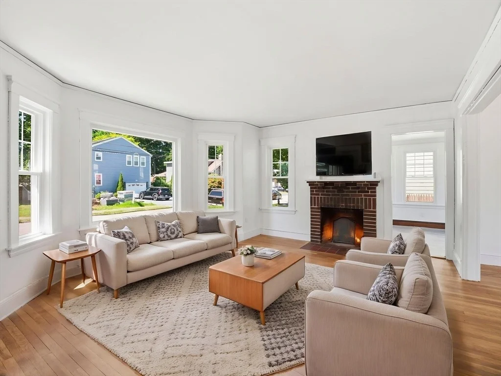 Photo of 34 Burdette Ave