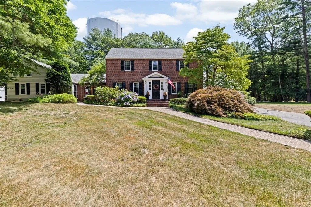 Photo of 87 Deborah Road
