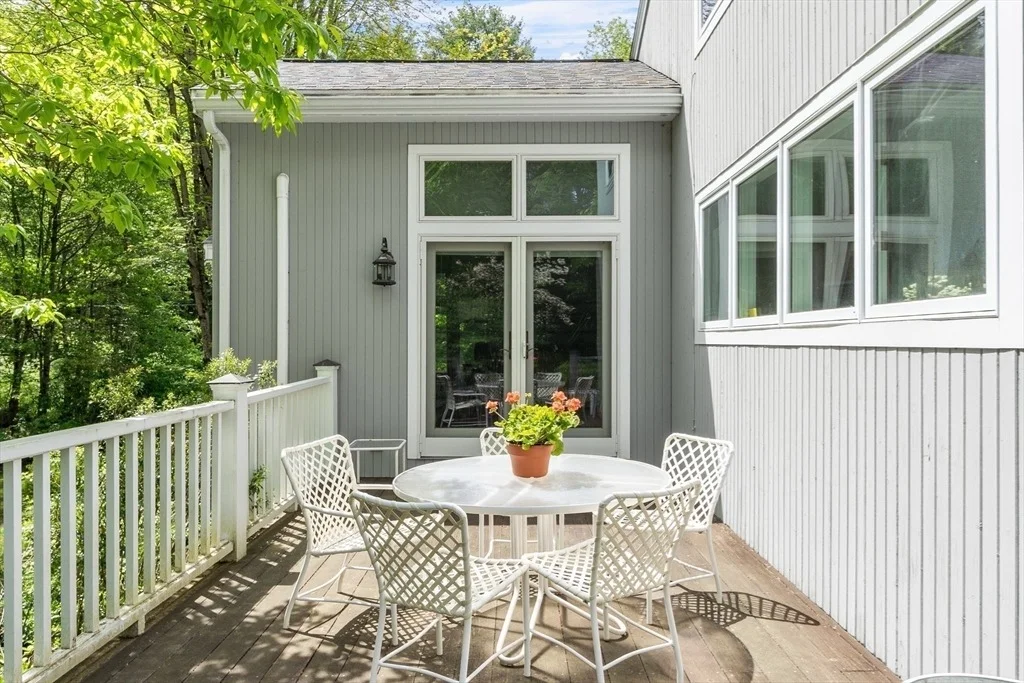 Photo of 1159 North Rd