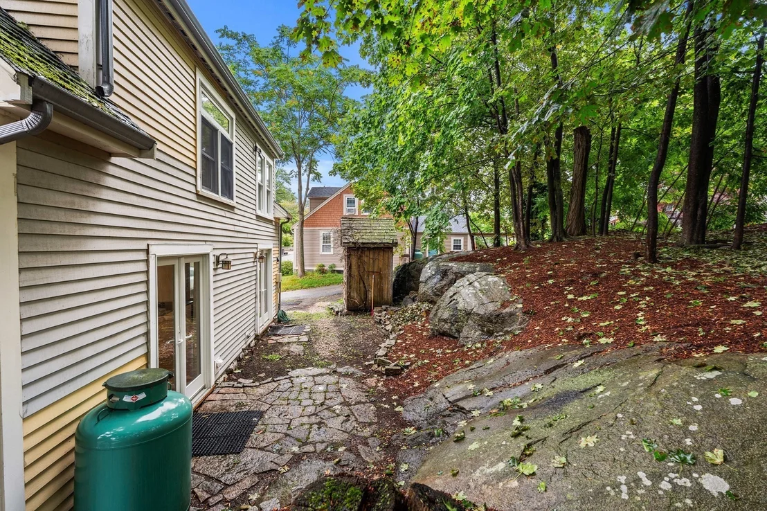 Photo of 1105 Washington