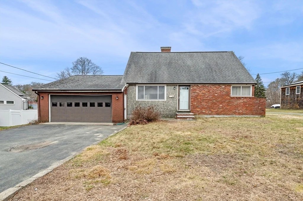 Photo of 11 Netherton Ave